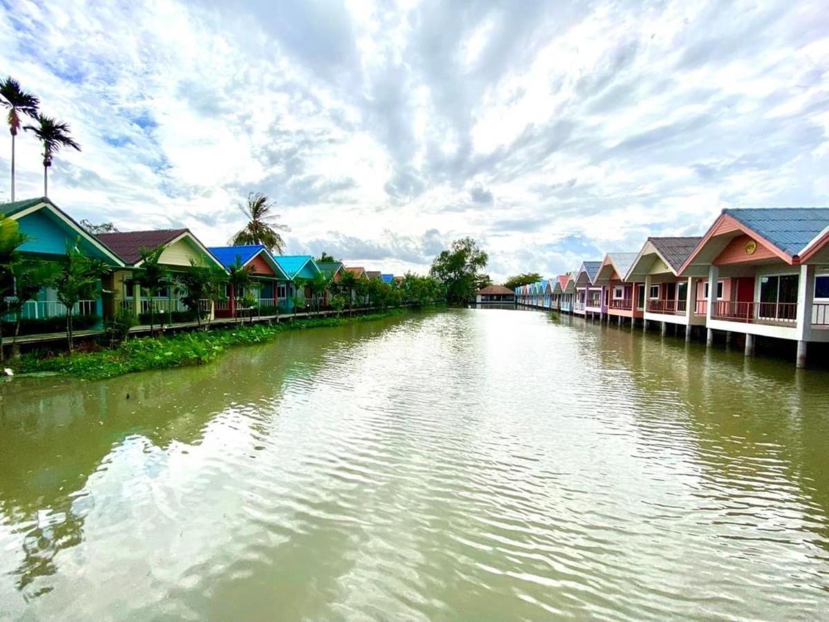 Baan Chay Namm Resort Bangkok Exteriér fotografie